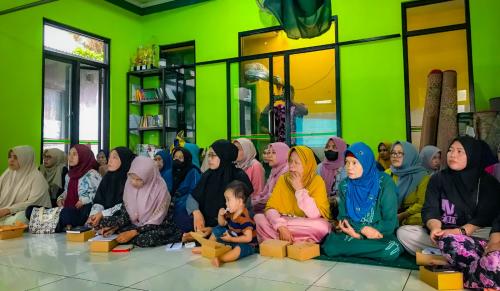 bsi-maslahat-berikan-edukasi-anti-riba-dan-bantuan-modal-usaha-bagi-masyarakat